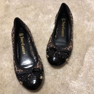 Juicy Couture leopard print flats